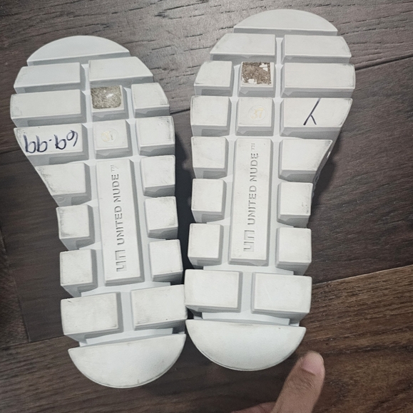 United Nude Women's Grip Fold Lo Sneakers - Picture 6 of 7